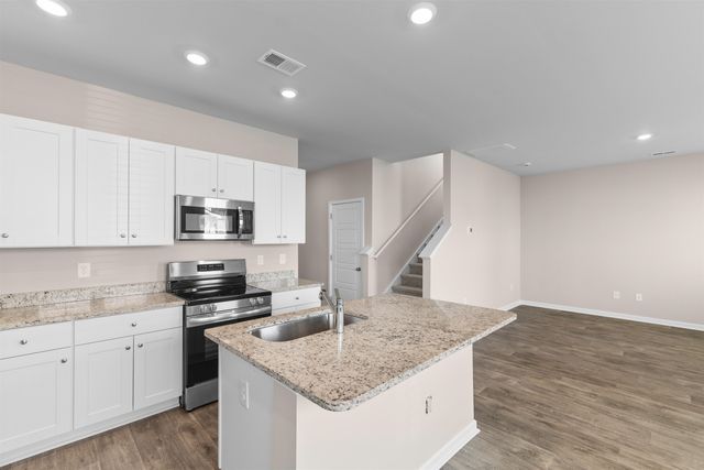 3970 Hibiscus Dr., Little River, SC 29566