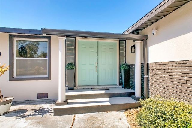 1700 S MILLER ROAD, Valrico, FL 33594