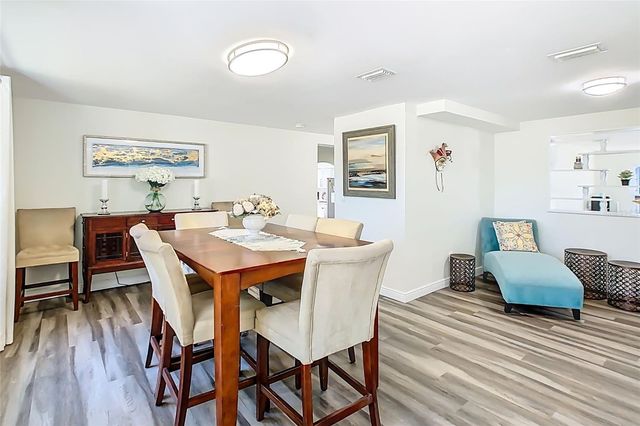 1700 S MILLER ROAD, Valrico, FL 33594