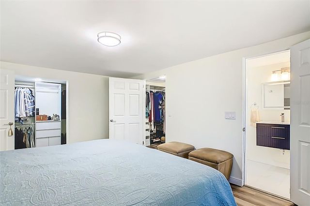 1700 S MILLER ROAD, Valrico, FL 33594