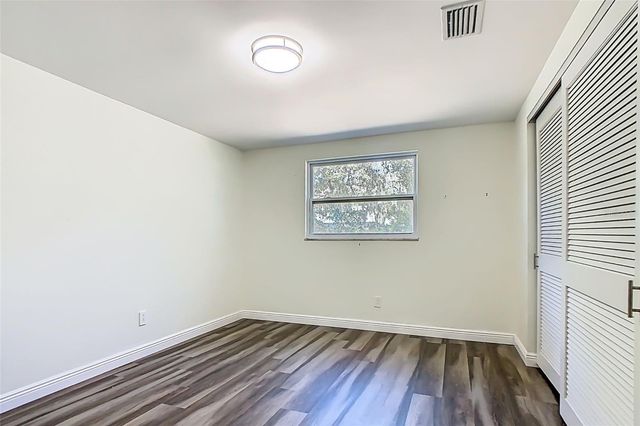 1700 S MILLER ROAD, Valrico, FL 33594