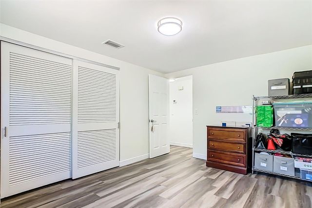 1700 S MILLER ROAD, Valrico, FL 33594