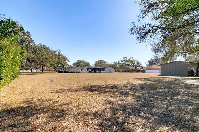 1700 S MILLER ROAD, Valrico, FL 33594