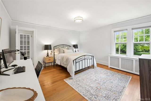 632 Colonial Avenue, Pelham, NY 10803