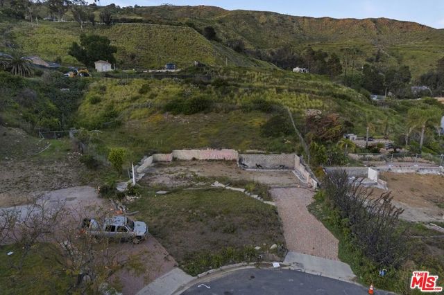 20541 Roca Chica Drive, Malibu, CA 90265
