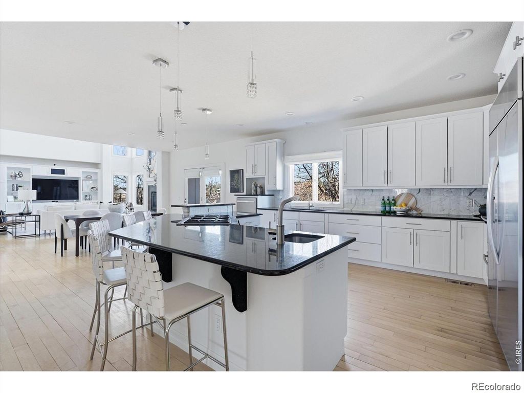 Image 13 of property listing at 5181 Preserve Parkway N, Greenwood Village, CO 80121
