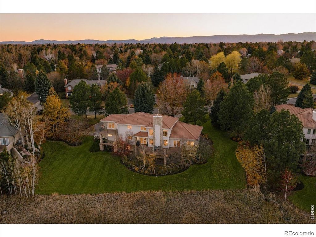 Image 4 of property listing at 5181 Preserve Parkway N, Greenwood Village, CO 80121