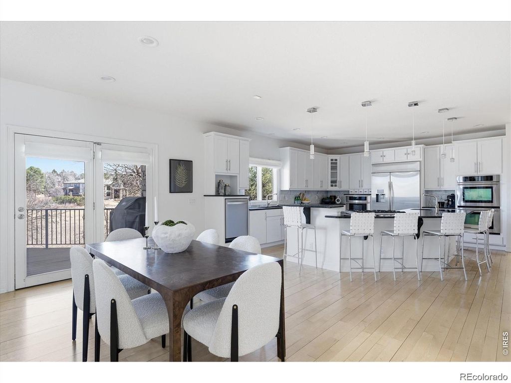 Image 9 of property listing at 5181 Preserve Parkway N, Greenwood Village, CO 80121