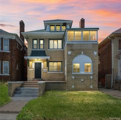 2254 Taylor Unit #1 Street, Detroit, MI 48206