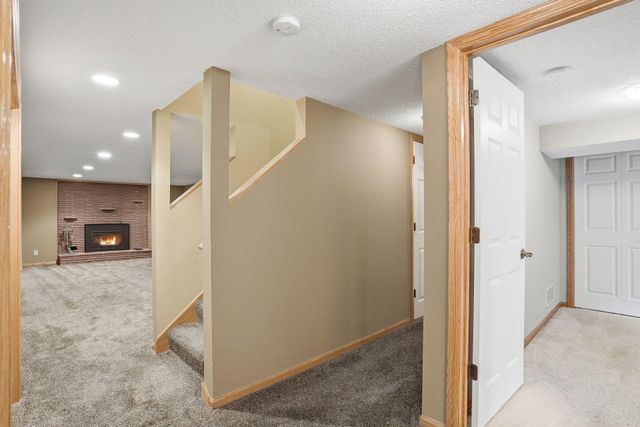 2115 Toledo Avenue N, Golden Valley, MN 55422