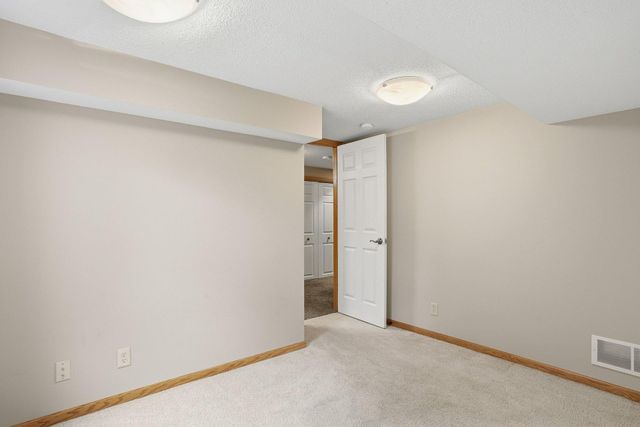 2115 Toledo Avenue N, Golden Valley, MN 55422