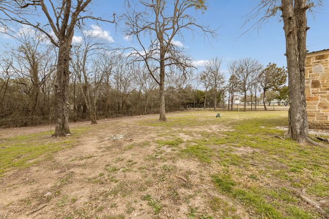 153 Buckboard Trail, Weatherford, TX 76087
