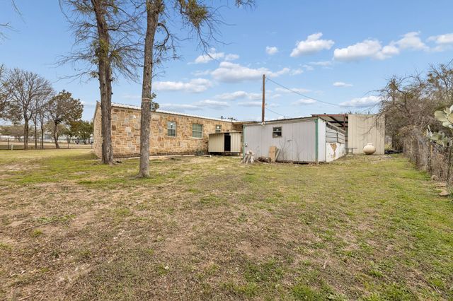 153 Buckboard Trail, Weatherford, TX 76087