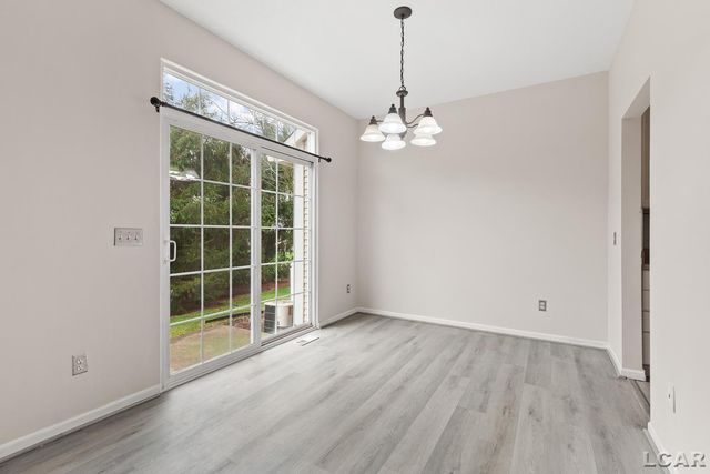 112 Burwyck Park Drive, Saline, MI 48176