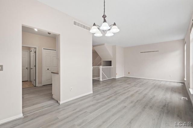 112 Burwyck Park Drive, Saline, MI 48176