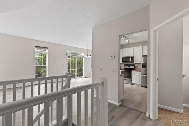 112 Burwyck Park Drive, Saline, MI 48176