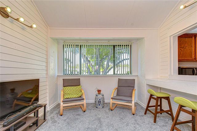 13402 PINE LAKE WAY 202B, Tampa, FL 33618