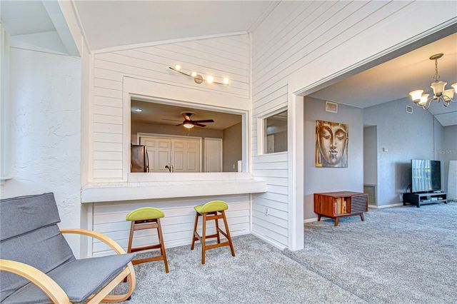 13402 PINE LAKE WAY 202B, Tampa, FL 33618