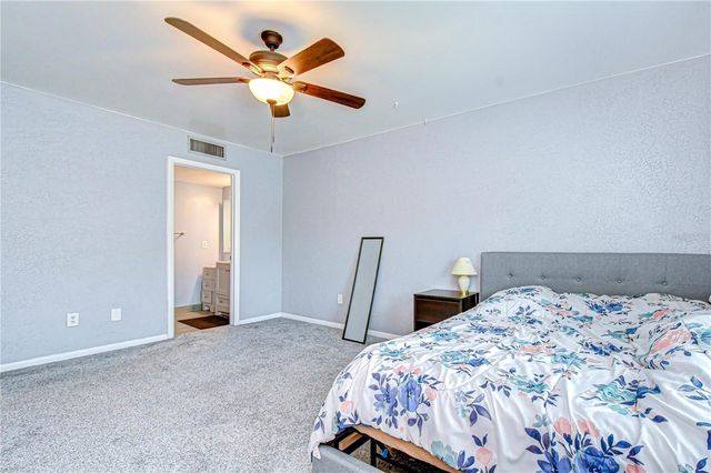 13402 PINE LAKE WAY 202B, Tampa, FL 33618