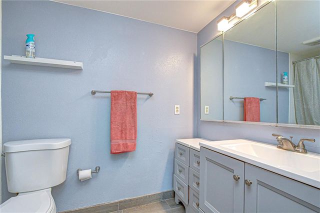 13402 PINE LAKE WAY 202B, Tampa, FL 33618