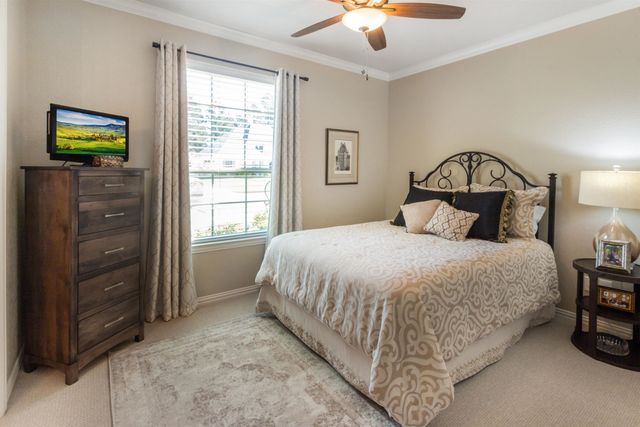 12065 Jazmin Cir, Flint, TX 75762