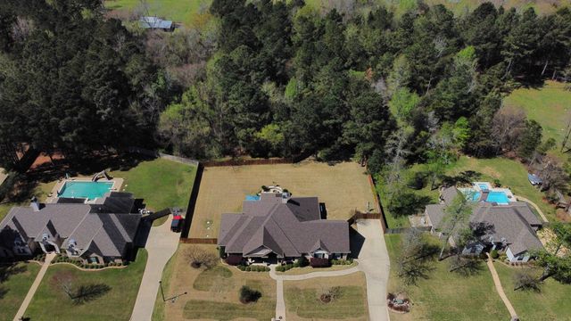 12065 Jazmin Cir, Flint, TX 75762