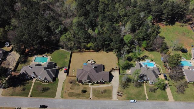 12065 Jazmin Cir, Flint, TX 75762