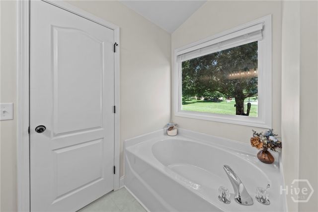 1011 Shelnutt Drive, Bishop, GA 30621