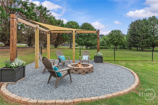 1011 Shelnutt Drive, Bishop, GA 30621