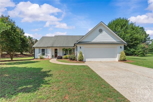 1011 Shelnutt Drive, Bishop, GA 30621