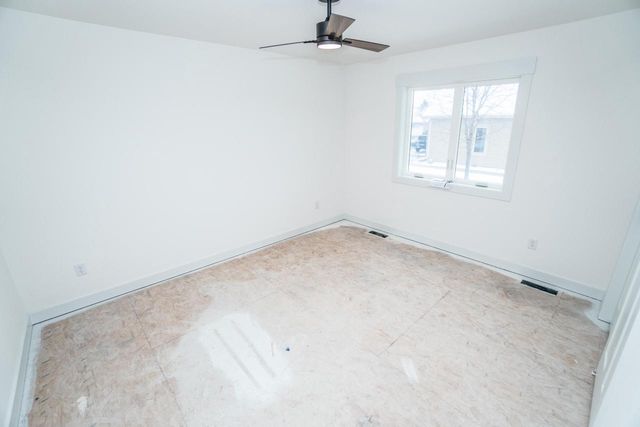 W206N16182 Stonebrook DRIVE, Jackson, WI 53037