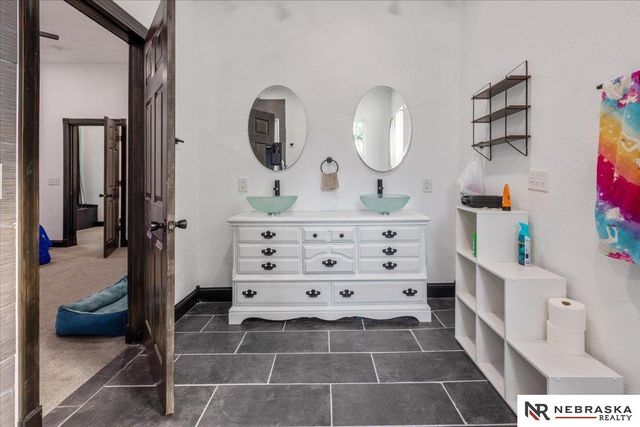 909 1st Avenue, Plattsmouth, NE 68048