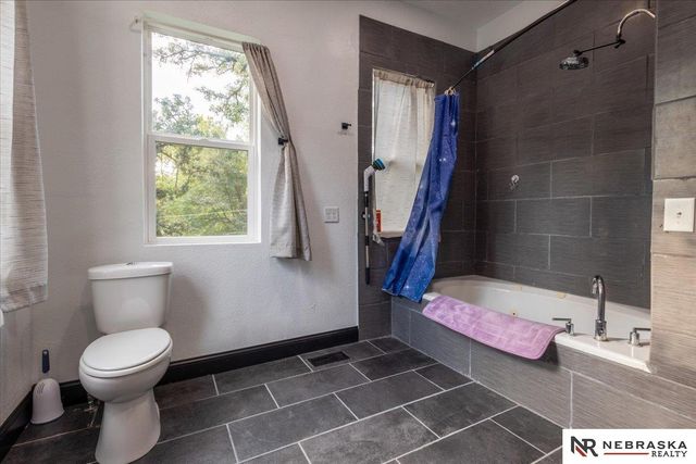 909 1st Avenue, Plattsmouth, NE 68048