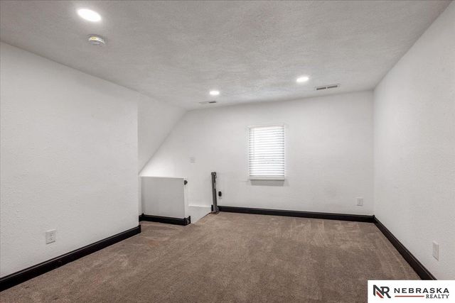 909 1st Avenue, Plattsmouth, NE 68048