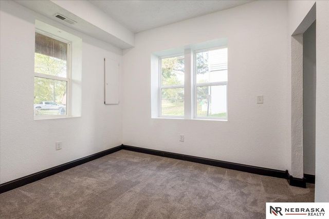 909 1st Avenue, Plattsmouth, NE 68048