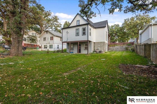 909 1st Avenue, Plattsmouth, NE 68048