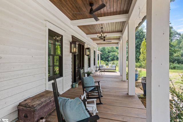 43 Garren Road, Travelers Rest, SC 29690