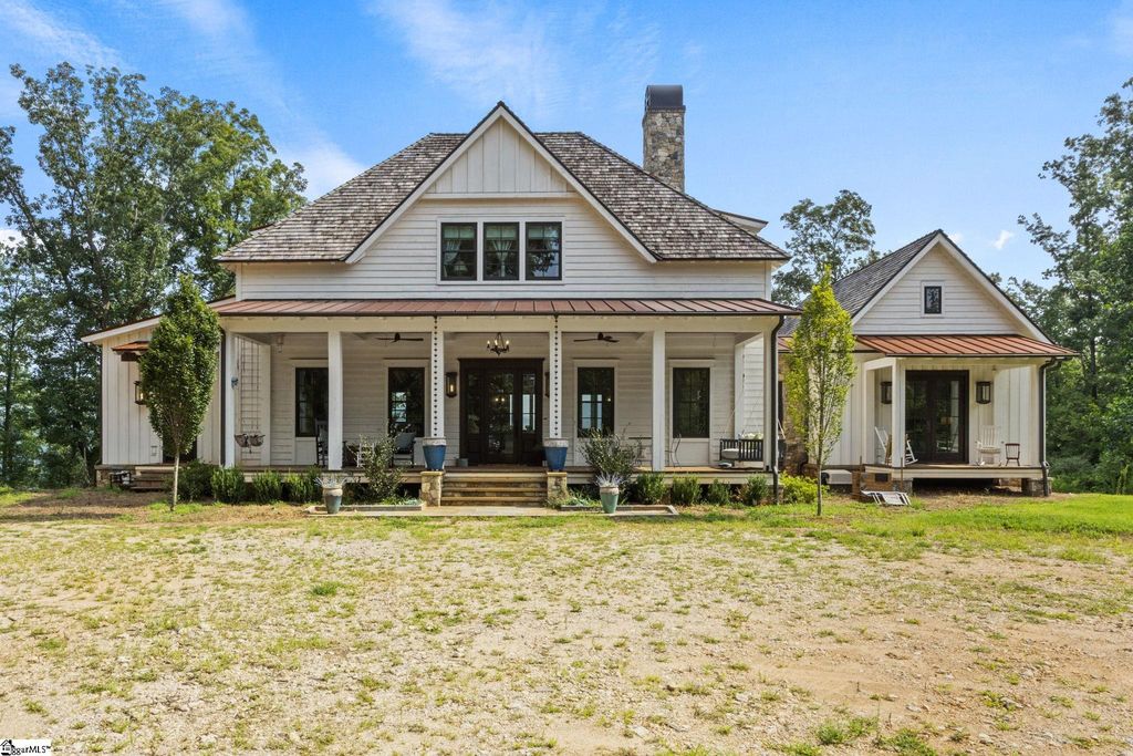 43 Garren Road, Travelers Rest, SC 29690