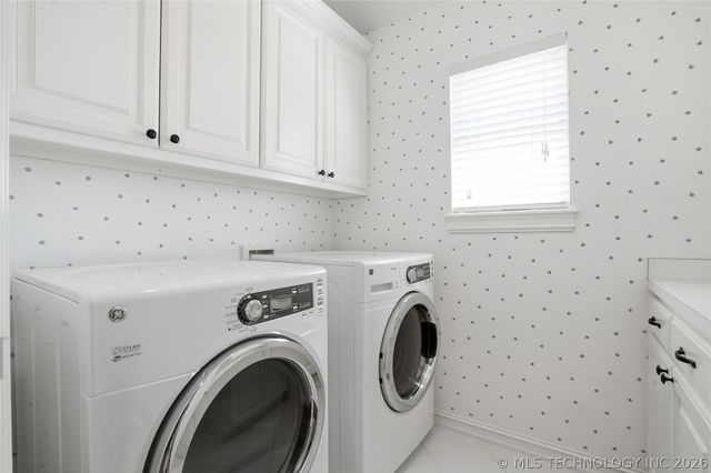 11018 S 77th Place E, Tulsa, OK 74133