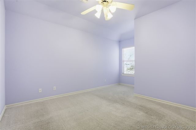 11018 S 77th Place E, Tulsa, OK 74133