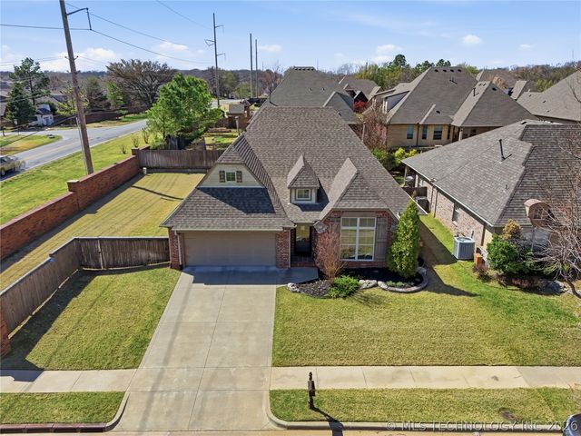 11018 S 77th Place E, Tulsa, OK 74133