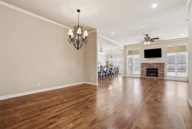 11018 S 77th Place E, Tulsa, OK 74133