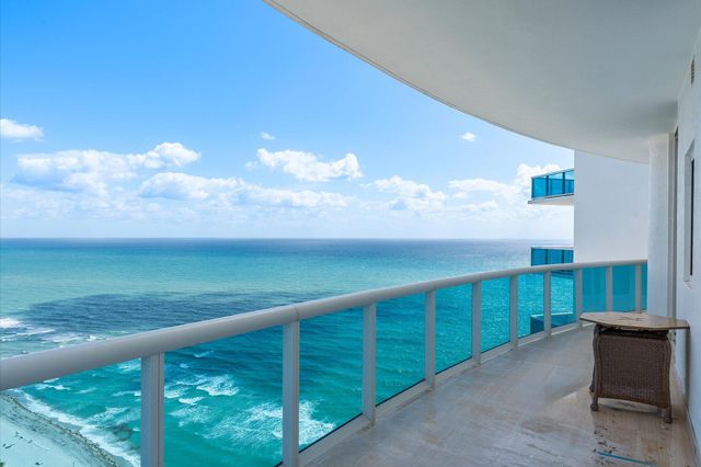 2711 S Ocean Drive 3602, Hollywood, FL 33019