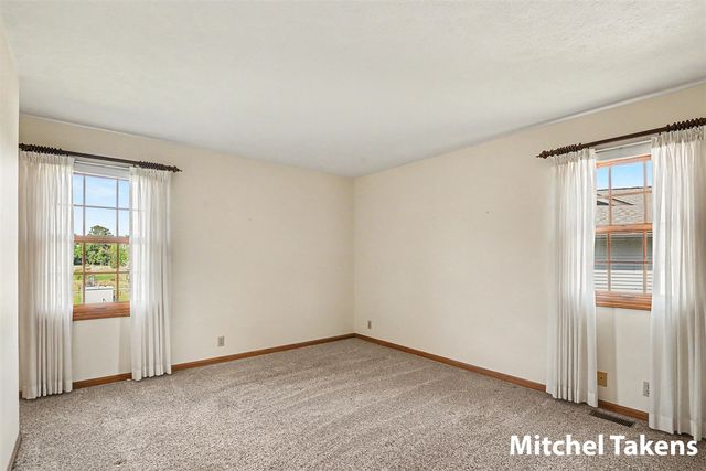 3011 Clearview Drive, Hudsonville, MI 49426