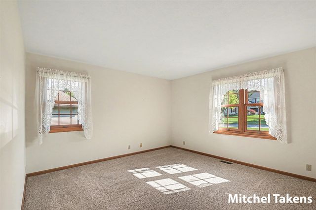 3011 Clearview Drive, Hudsonville, MI 49426