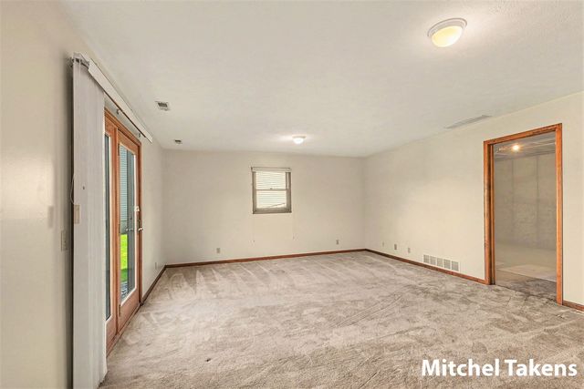 3011 Clearview Drive, Hudsonville, MI 49426