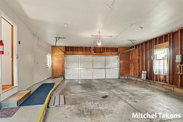 3011 Clearview Drive, Hudsonville, MI 49426