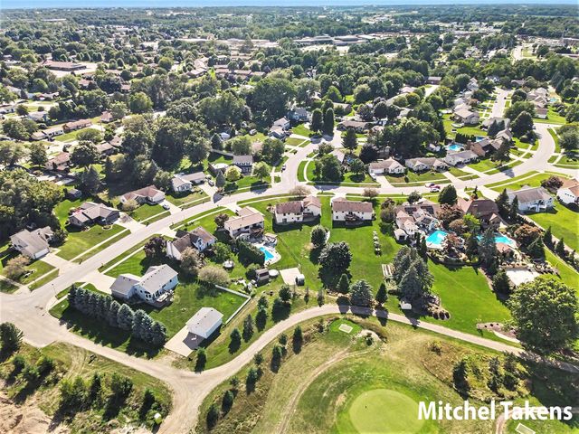 3011 Clearview Drive, Hudsonville, MI 49426