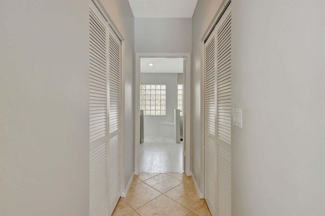 1651 Lakefield N Court, Wellington, FL 33414