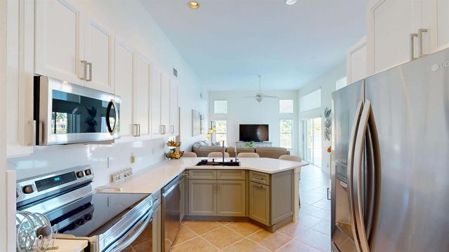 1651 Lakefield N Court, Wellington, FL 33414